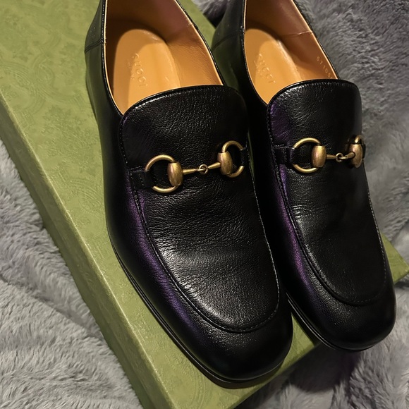 Gucci - Picture 2 of 3